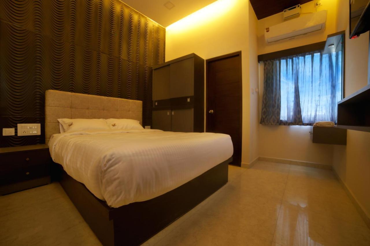 Jai Wings Hotel ปอนดิเชอรี ภายนอก รูปภาพ